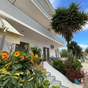 Hola Guest house